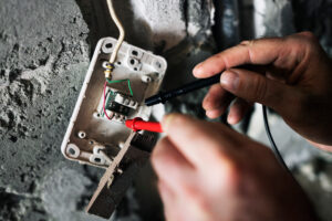 surtos elétricos e raios